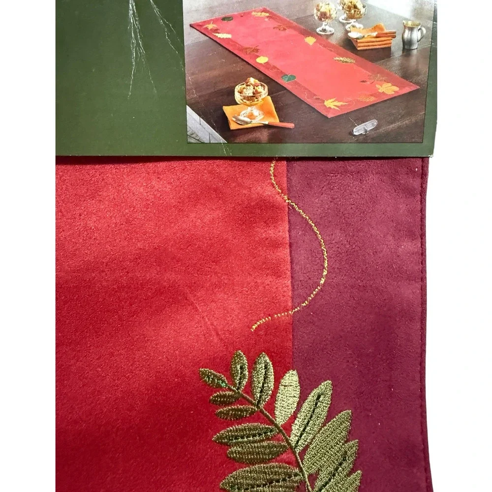 Thanksgiving Decor Table Runner Country Home Falling Leaves Lined 13x36 NWT